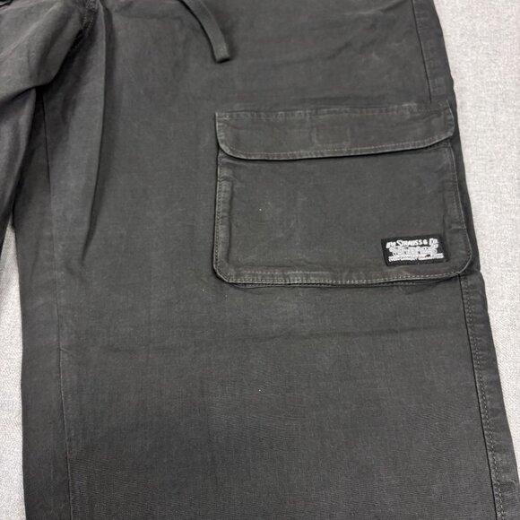 Levis Mens Black Utility Cargo Pants With Drawstring Waist  Size XL - Picture 10 of 16